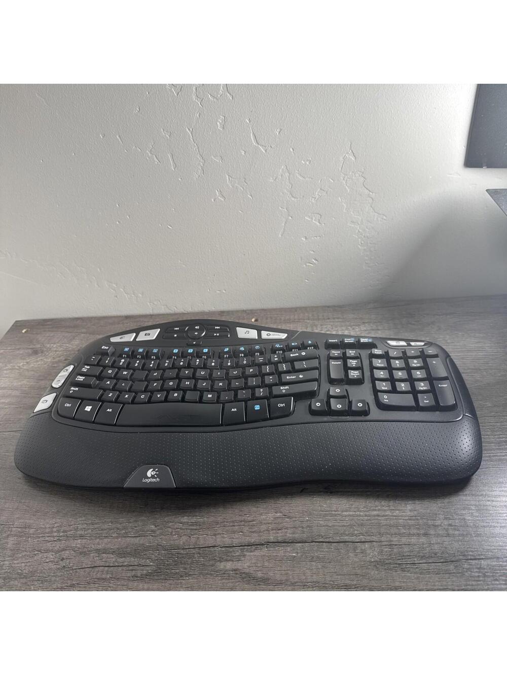 Logitech K350 Wireless Wave Keyboard Ergonomic Design with DONGLE